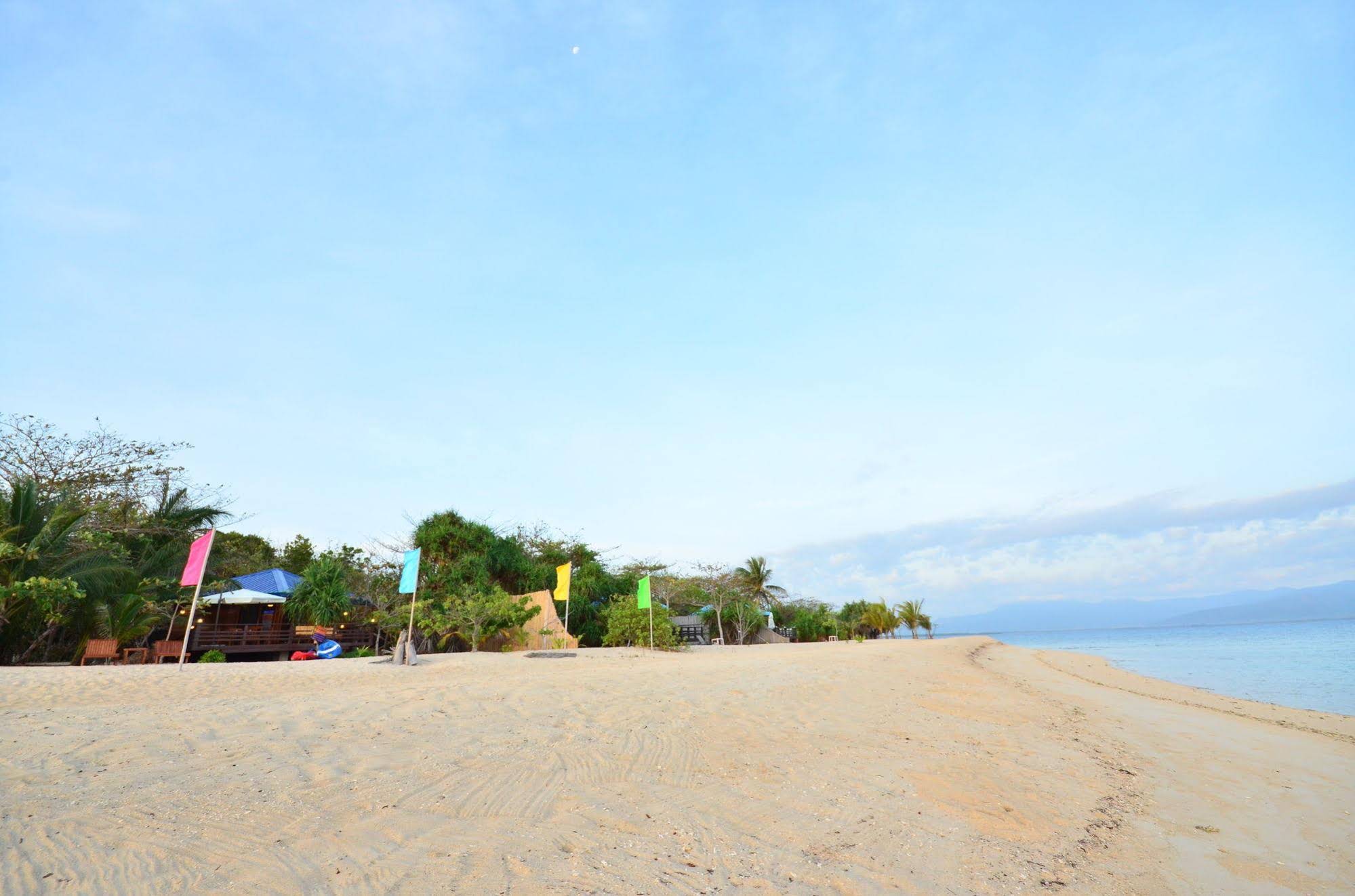 Arena Island Resort