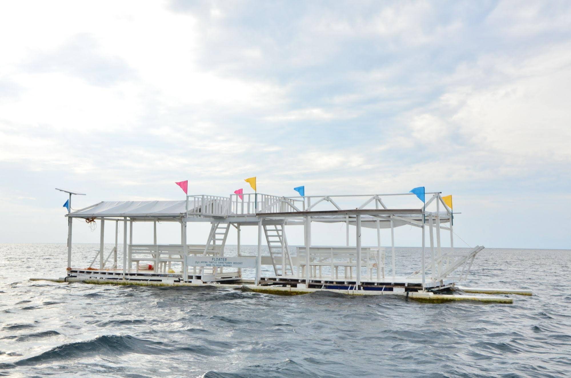 Arena Island Resort