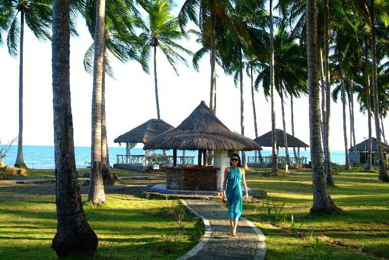 Crystal Paradise Resort Spa & Winery