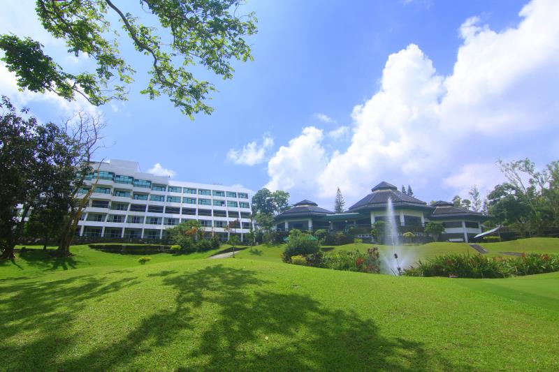 KC Hillcrest Hotel and Golf Club