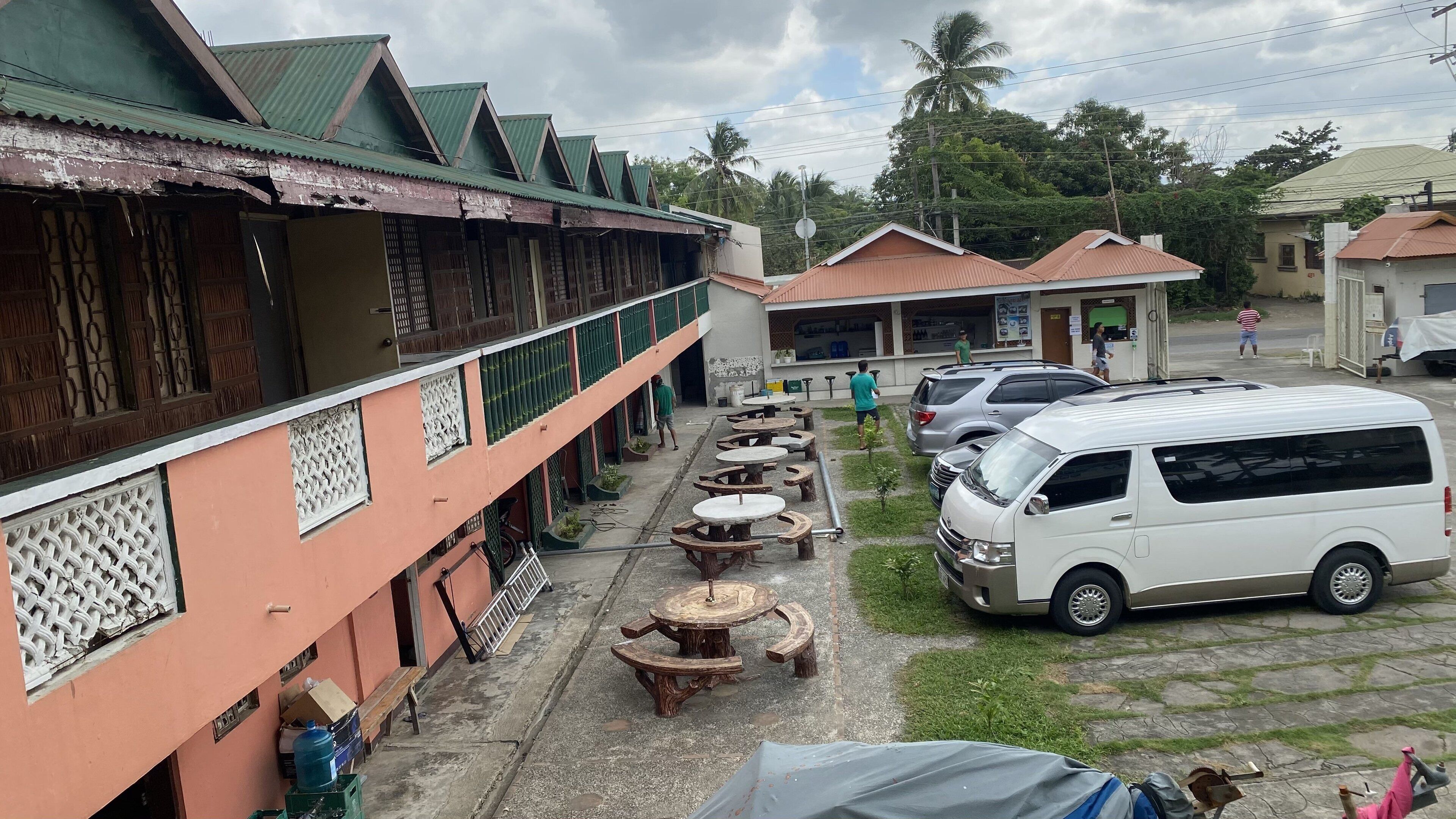 Shoreland Beach Resort by Cocotel