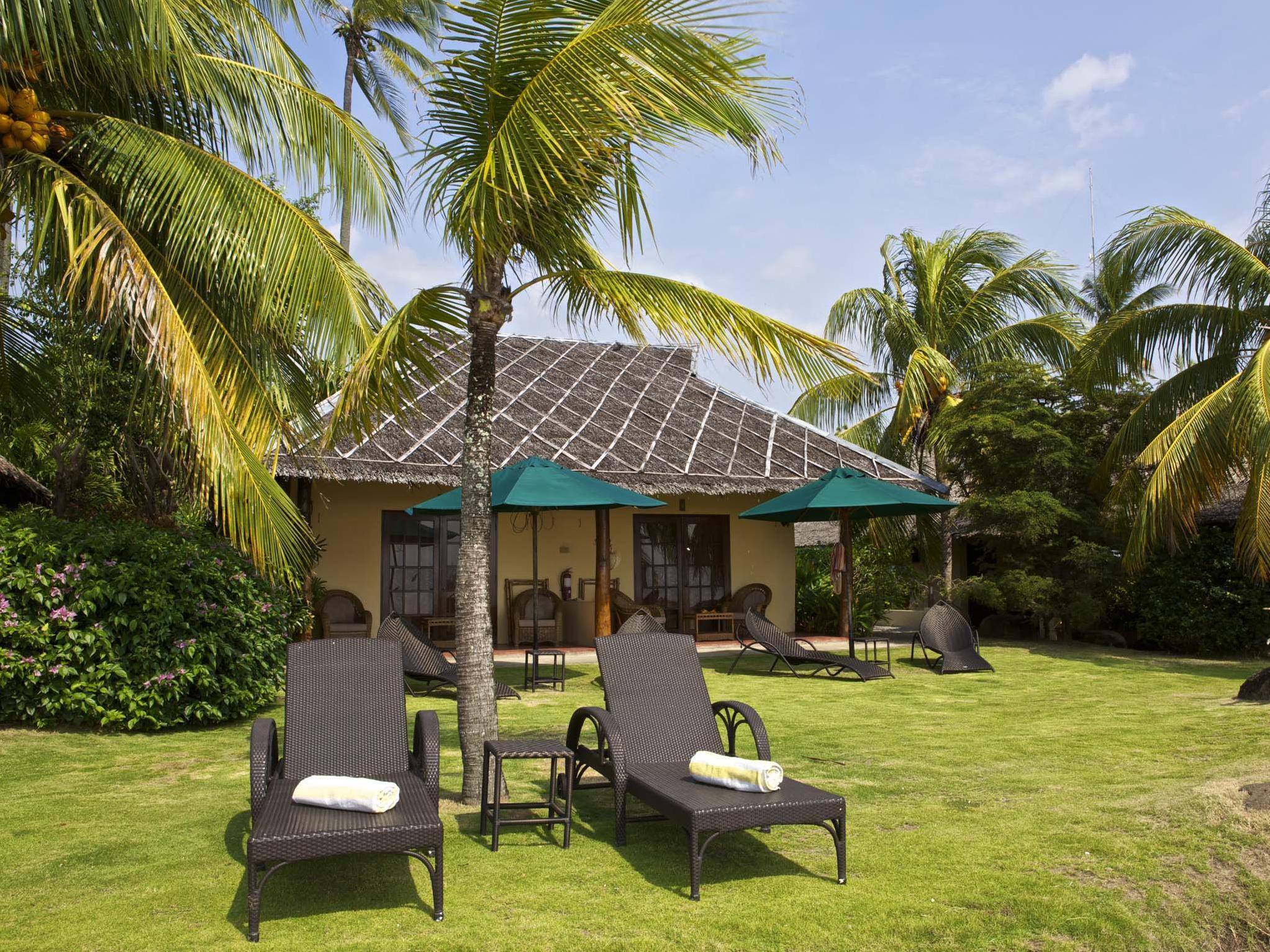 Fish Unlimited Beach & Dive Resort