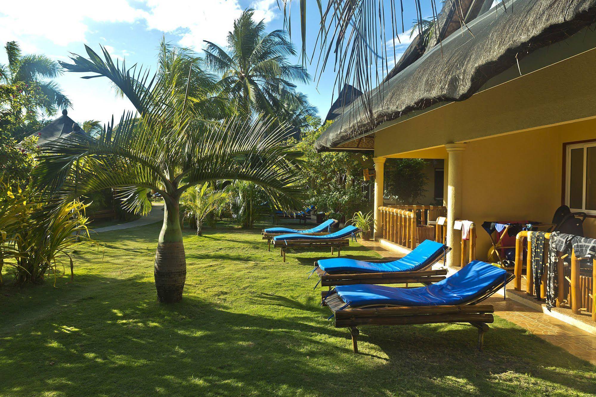 Thalatta Resort