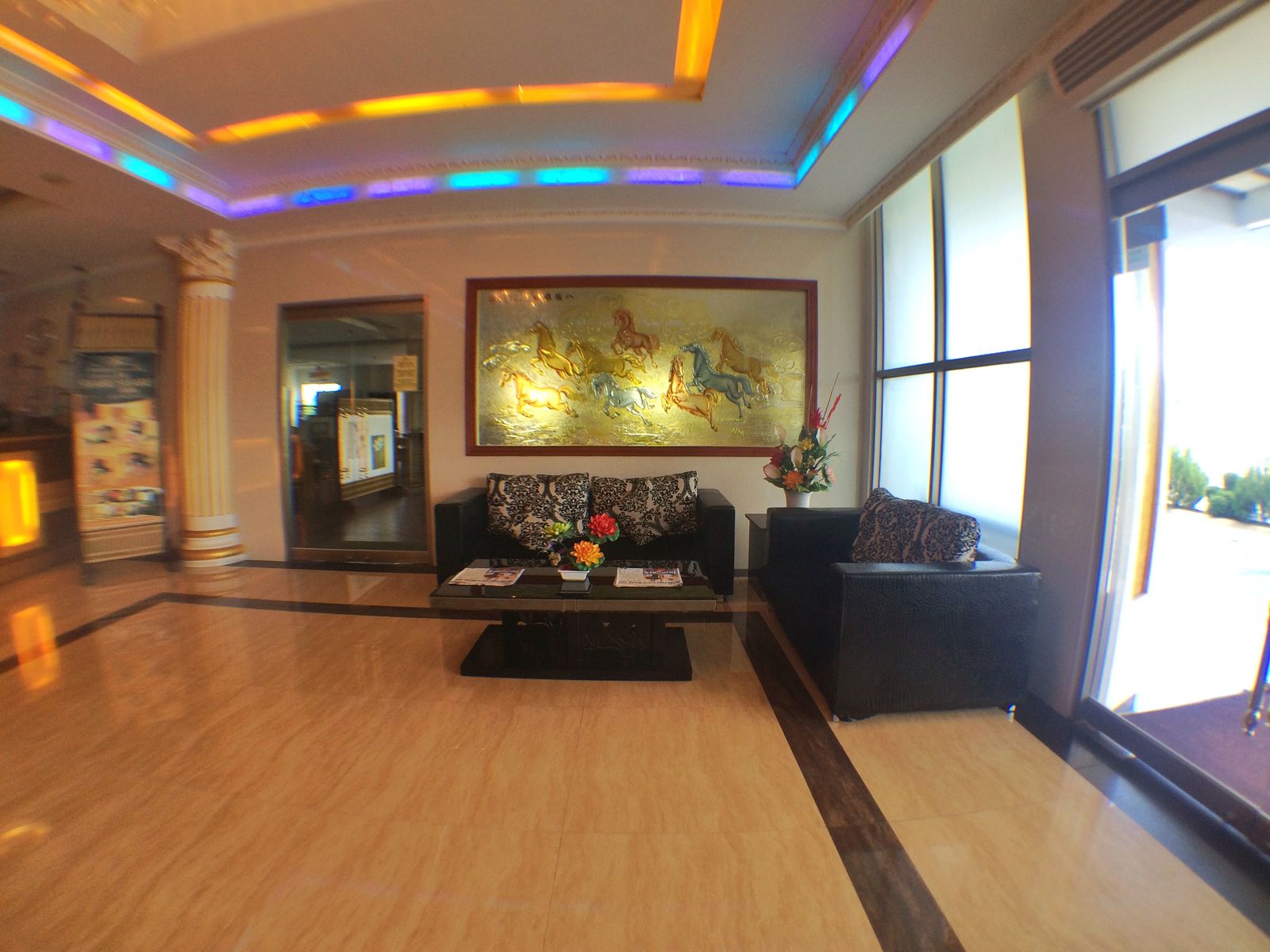 Grand Hoyah Hotel