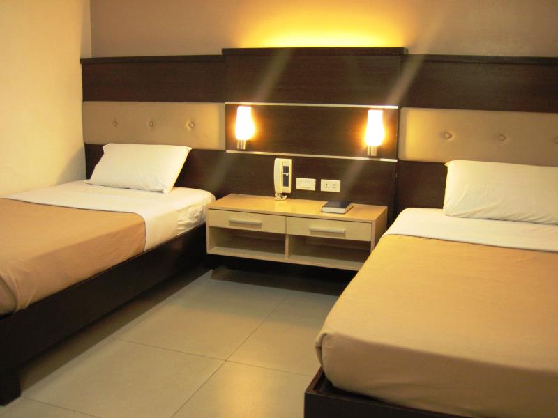 Olongapo Travel Lodge