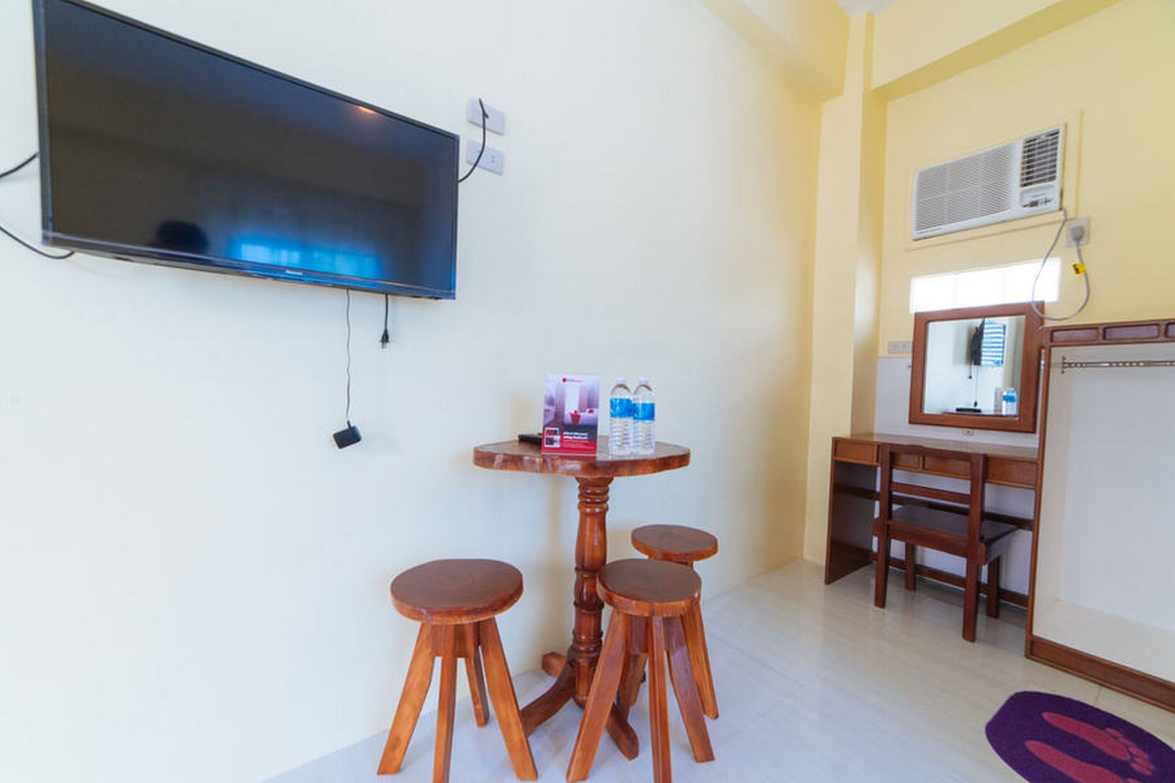 RedDoorz Premium @ Casa Ghilda Resort