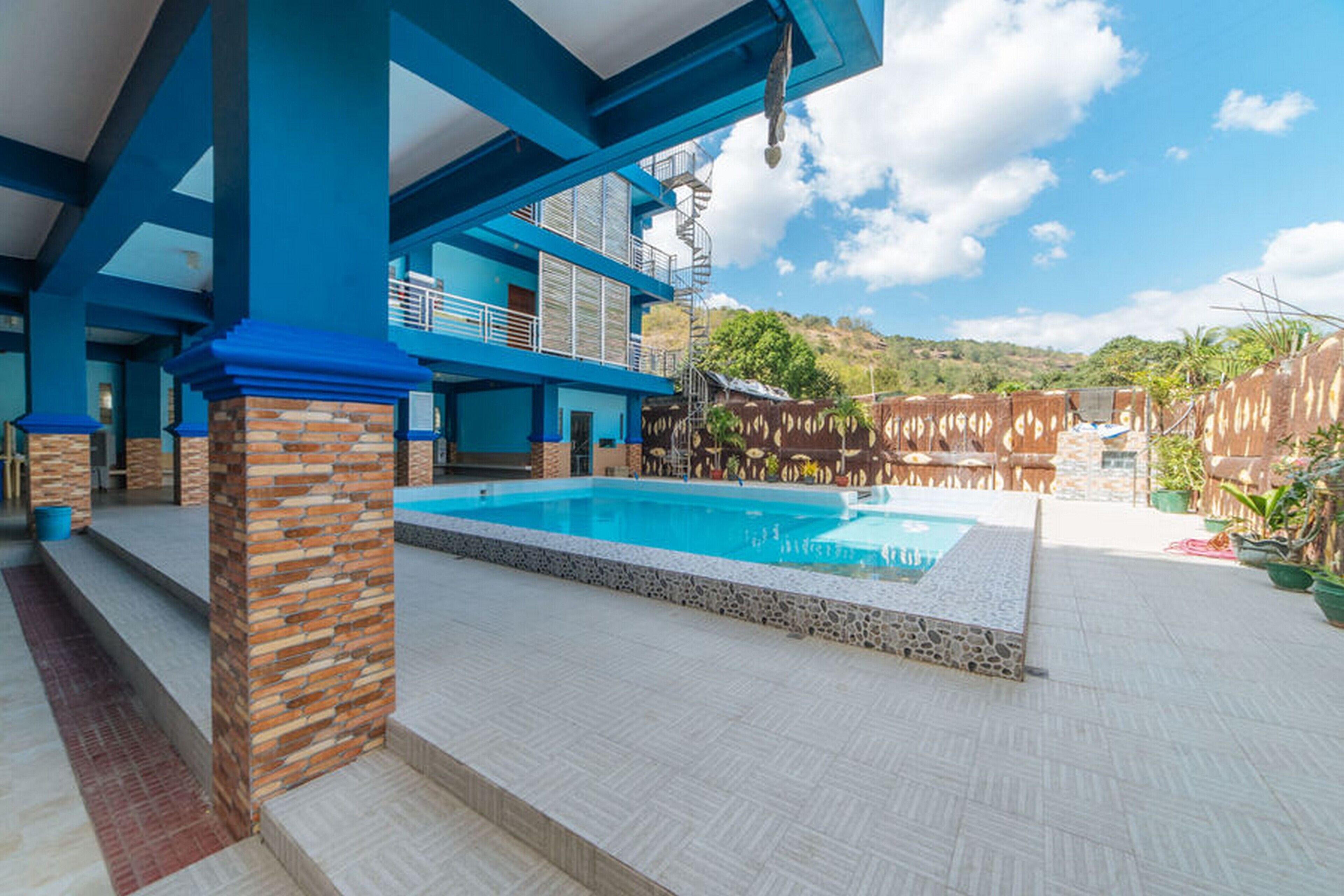 RedDoorz Premium @ Casa Ghilda Resort