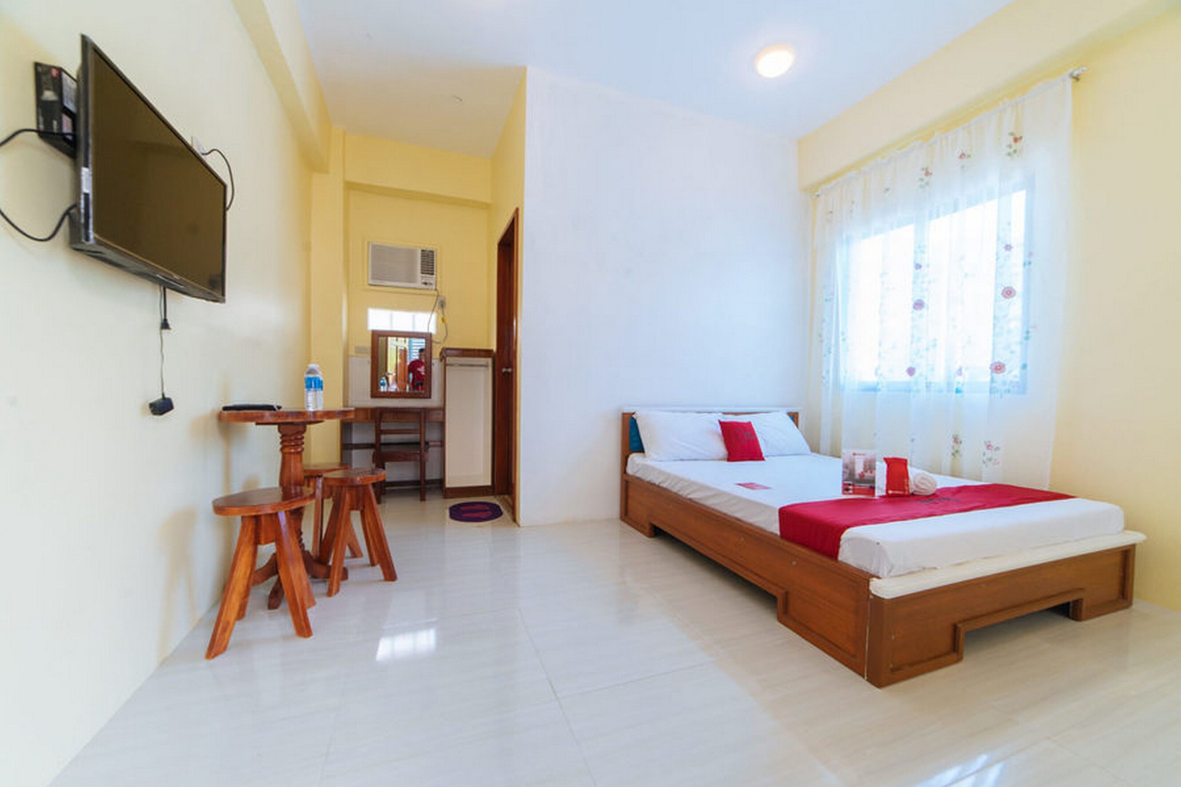 RedDoorz Premium @ Casa Ghilda Resort