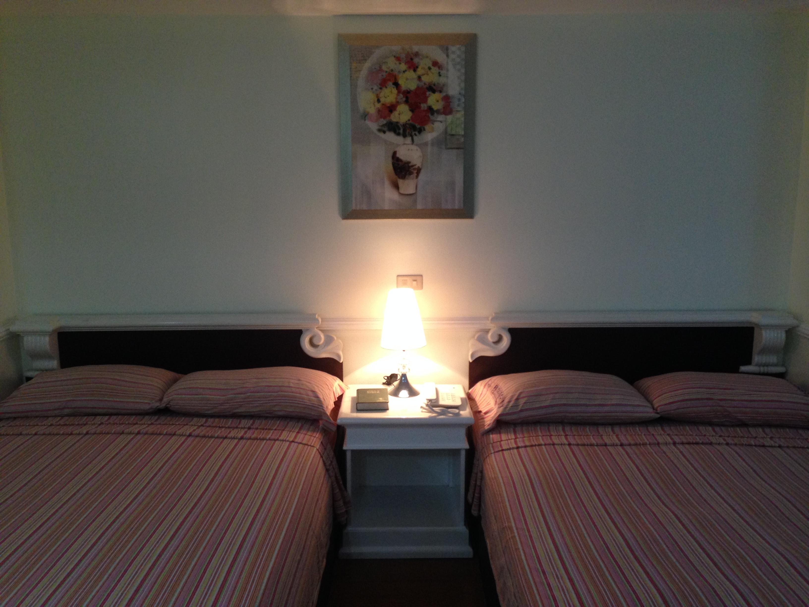 Ridgecrest Gardens Hotel