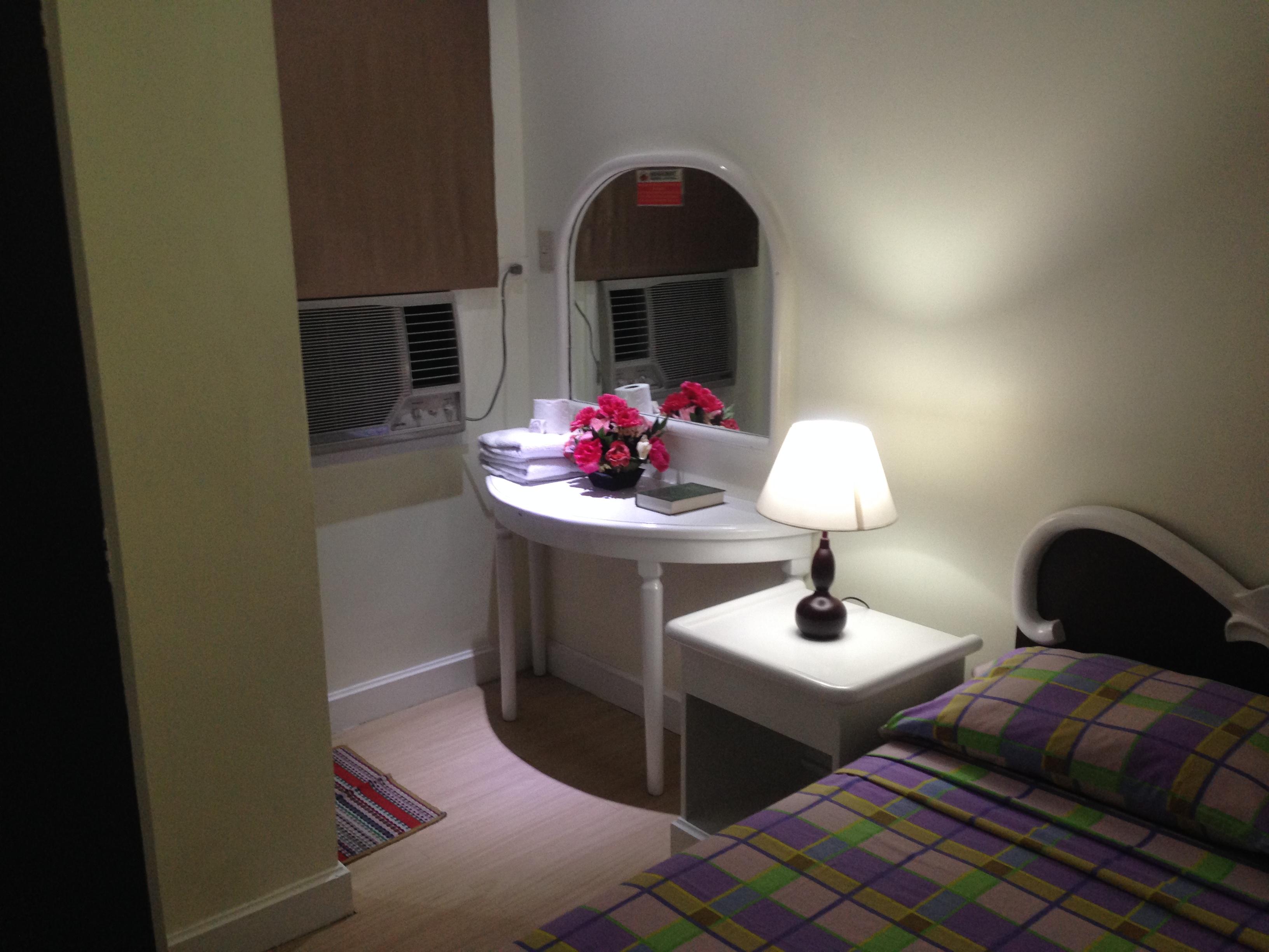 Ridgecrest Gardens Hotel