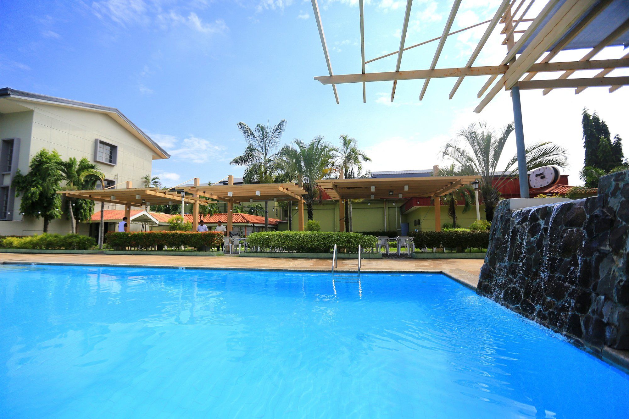 Subic Bay Peninsular Hotel