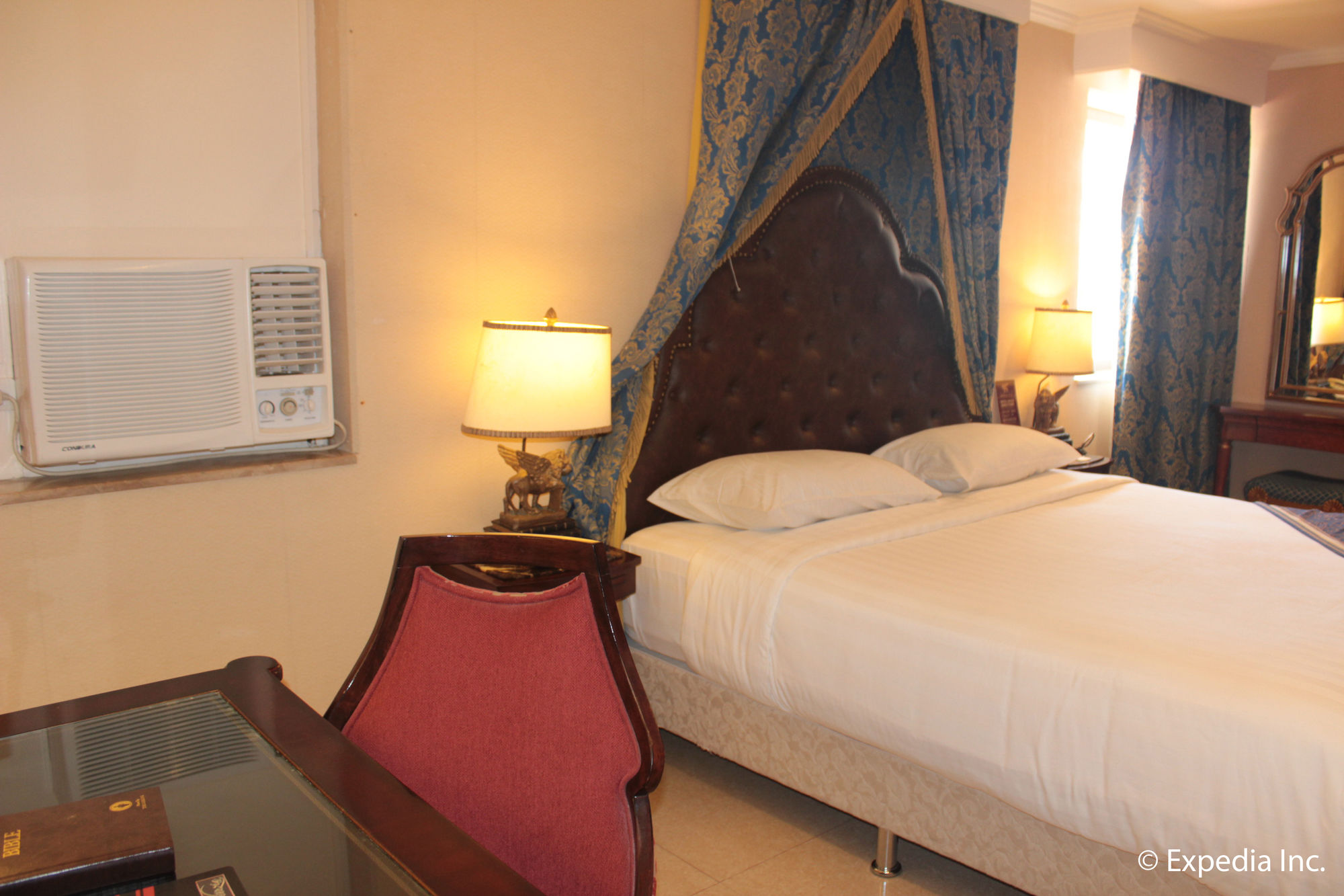 Subic Bay Venezia Hotel