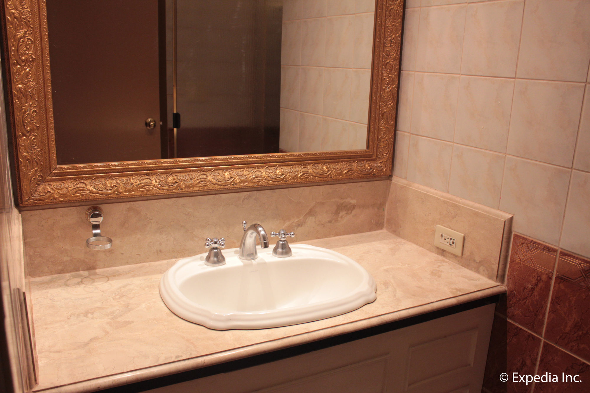Subic Bay Venezia Hotel