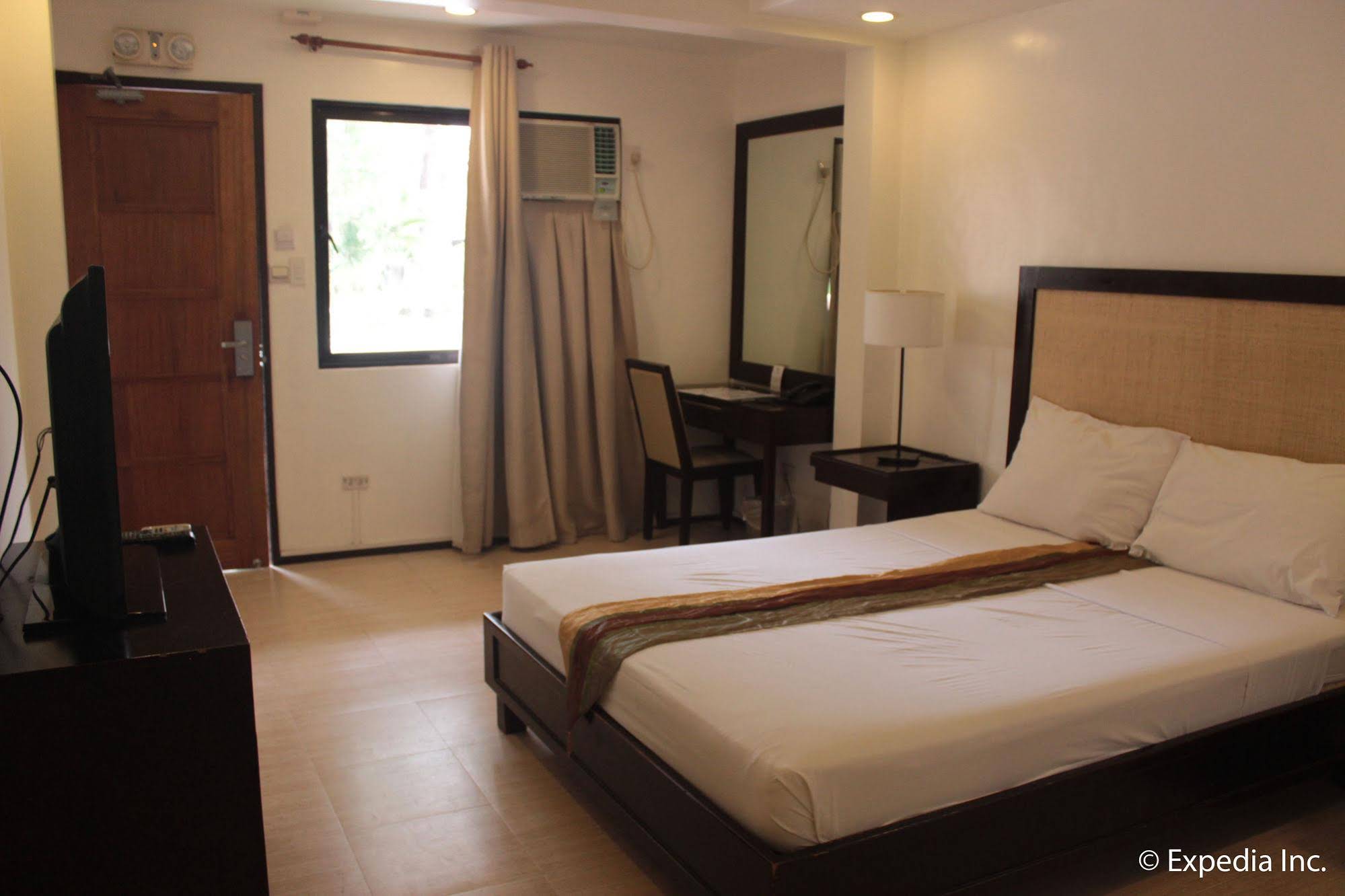 Subic Grand Seas Resort