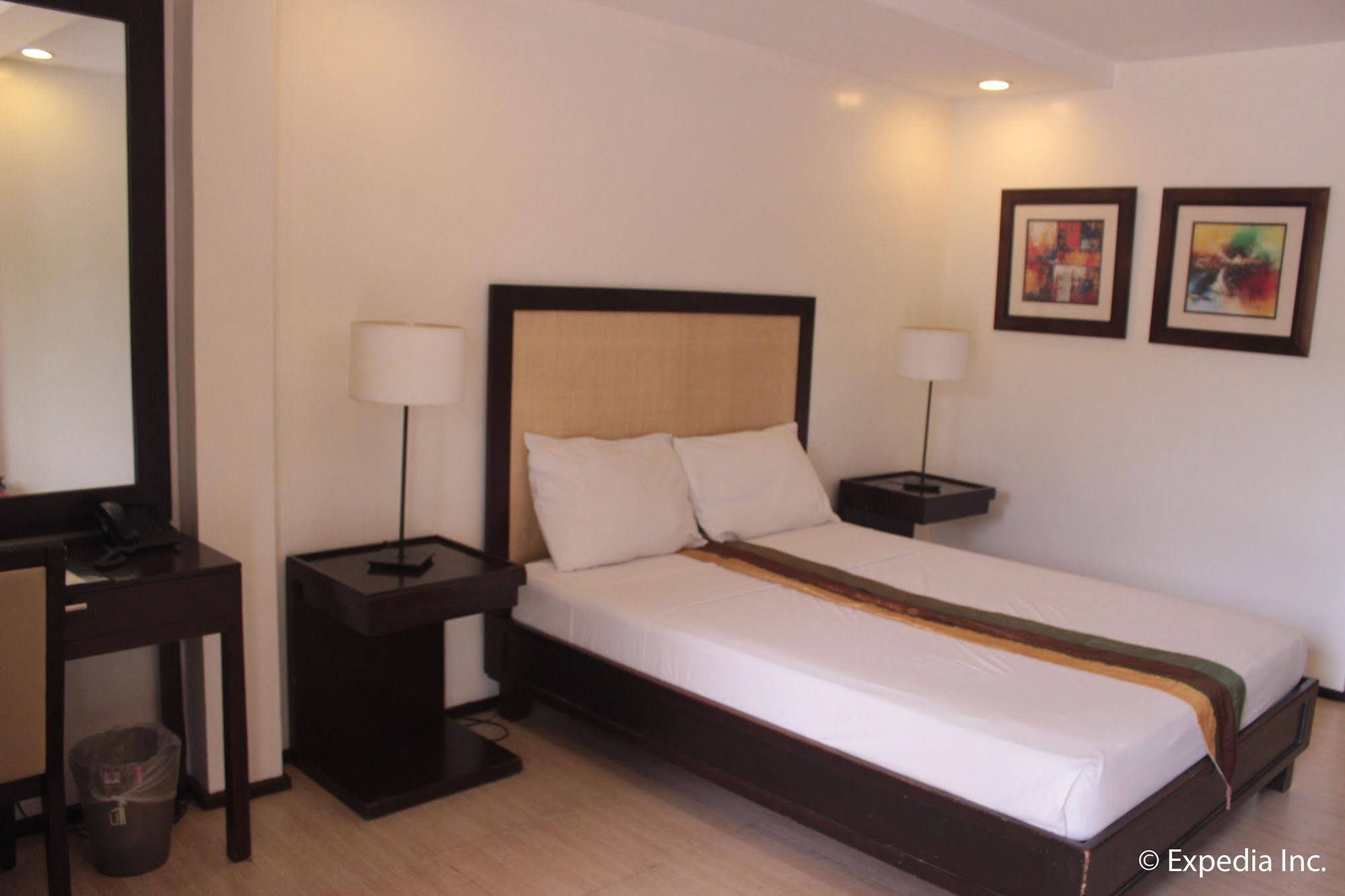 Subic Grand Seas Resort