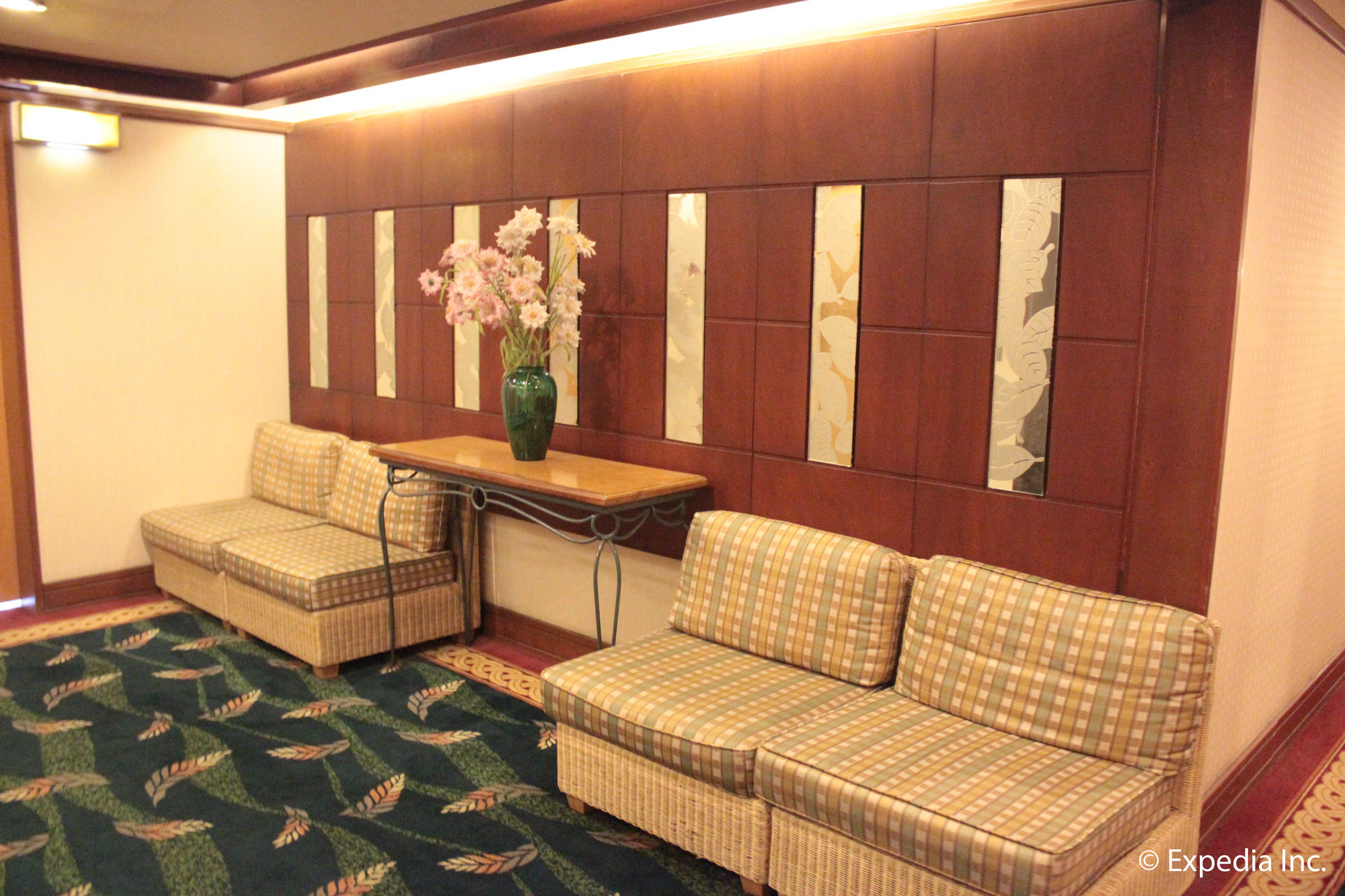 Subic International Hotel