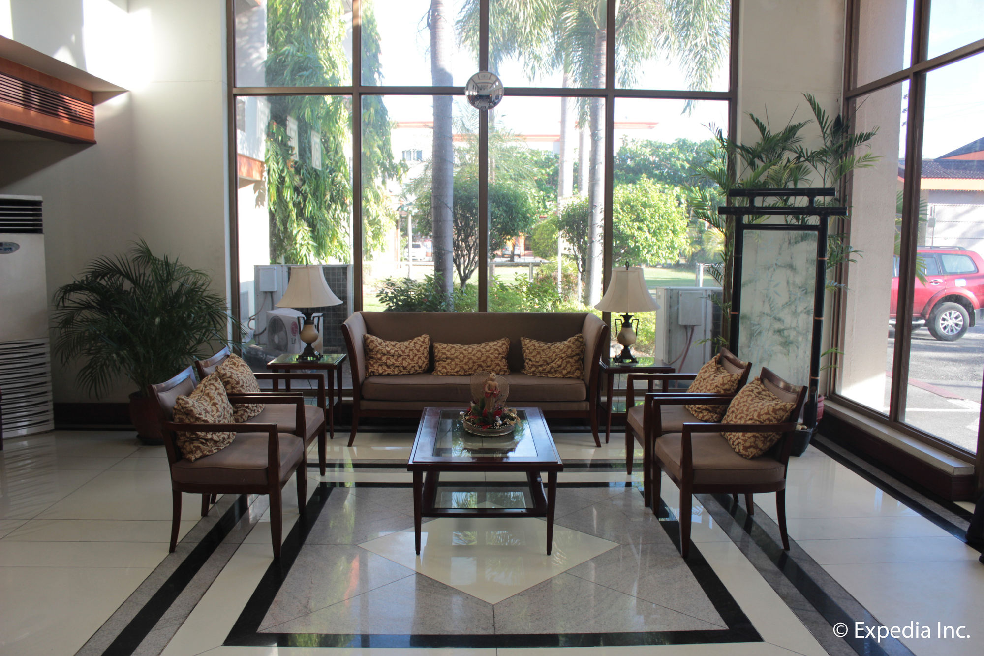 Subic International Hotel