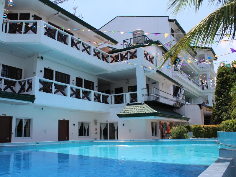 Subiza Beach Resort