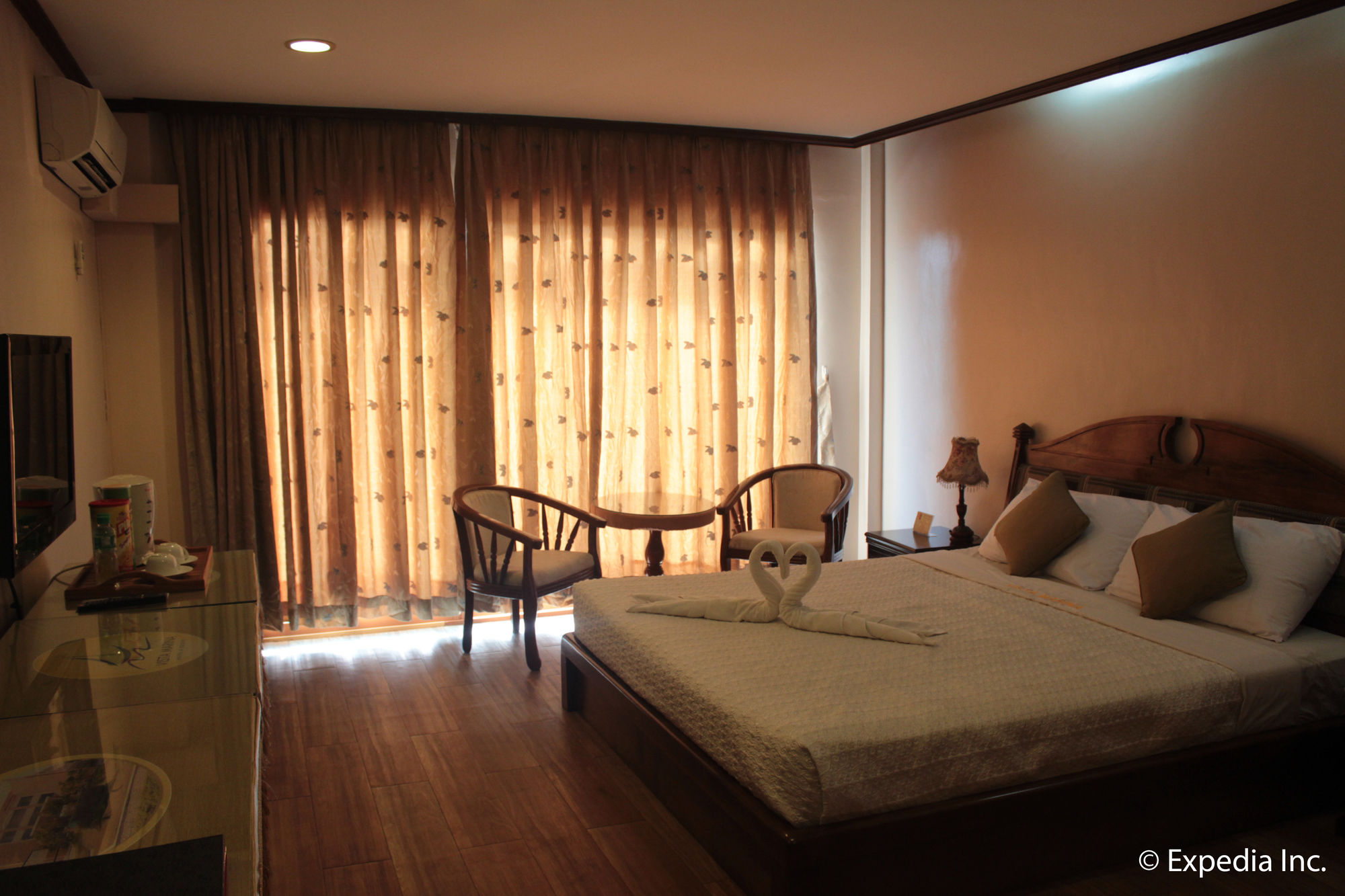 Vista Marina Hotel and Resort