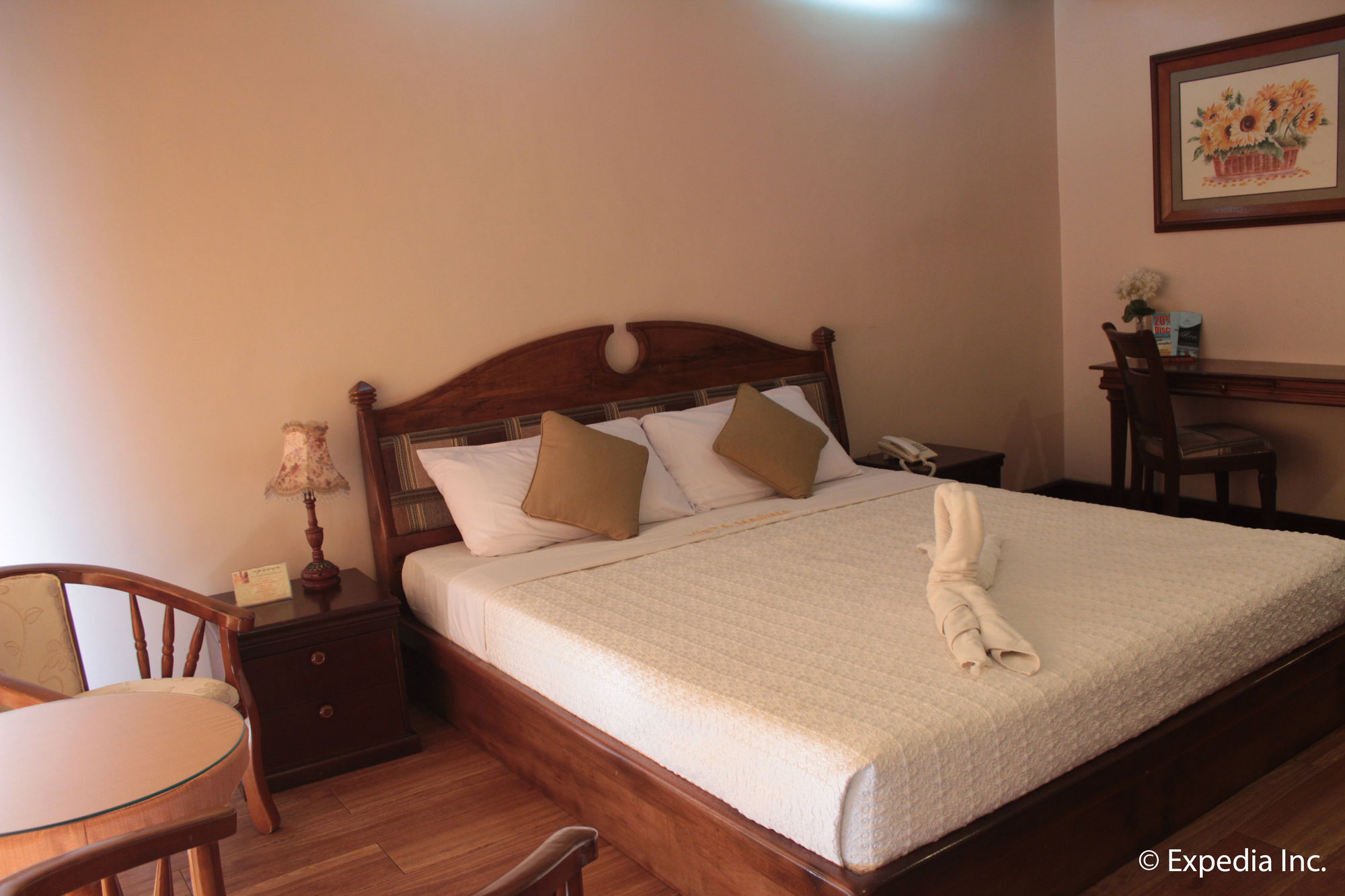 Vista Marina Hotel and Resort
