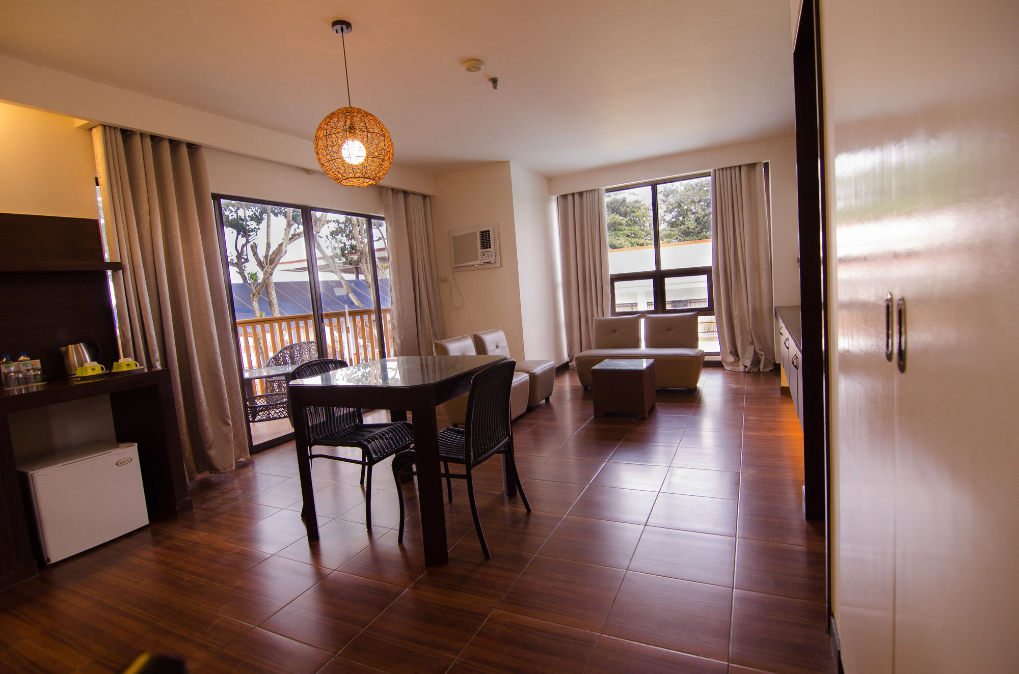 Apple Tree Resort & Hotel
