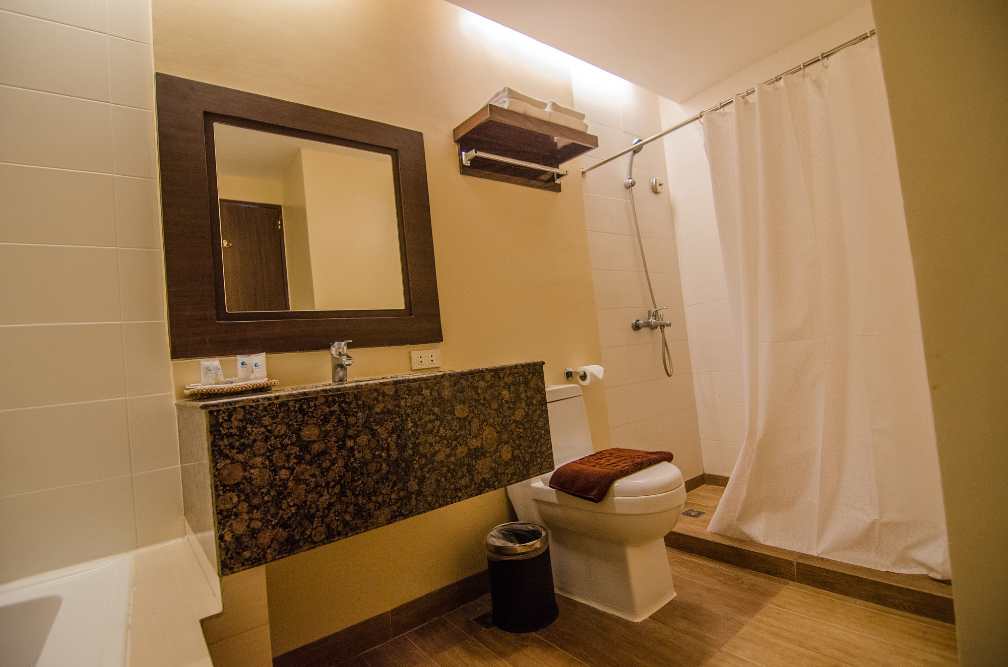 Apple Tree Resort & Hotel