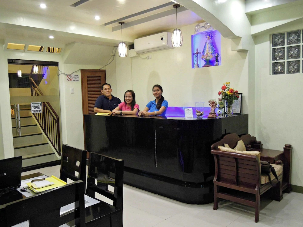 D'Narra Hotel and Restobar