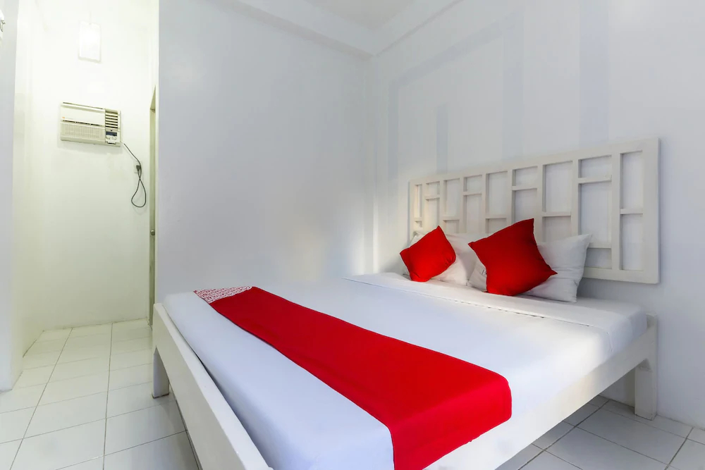 Issa’s Haven by OYO Rooms