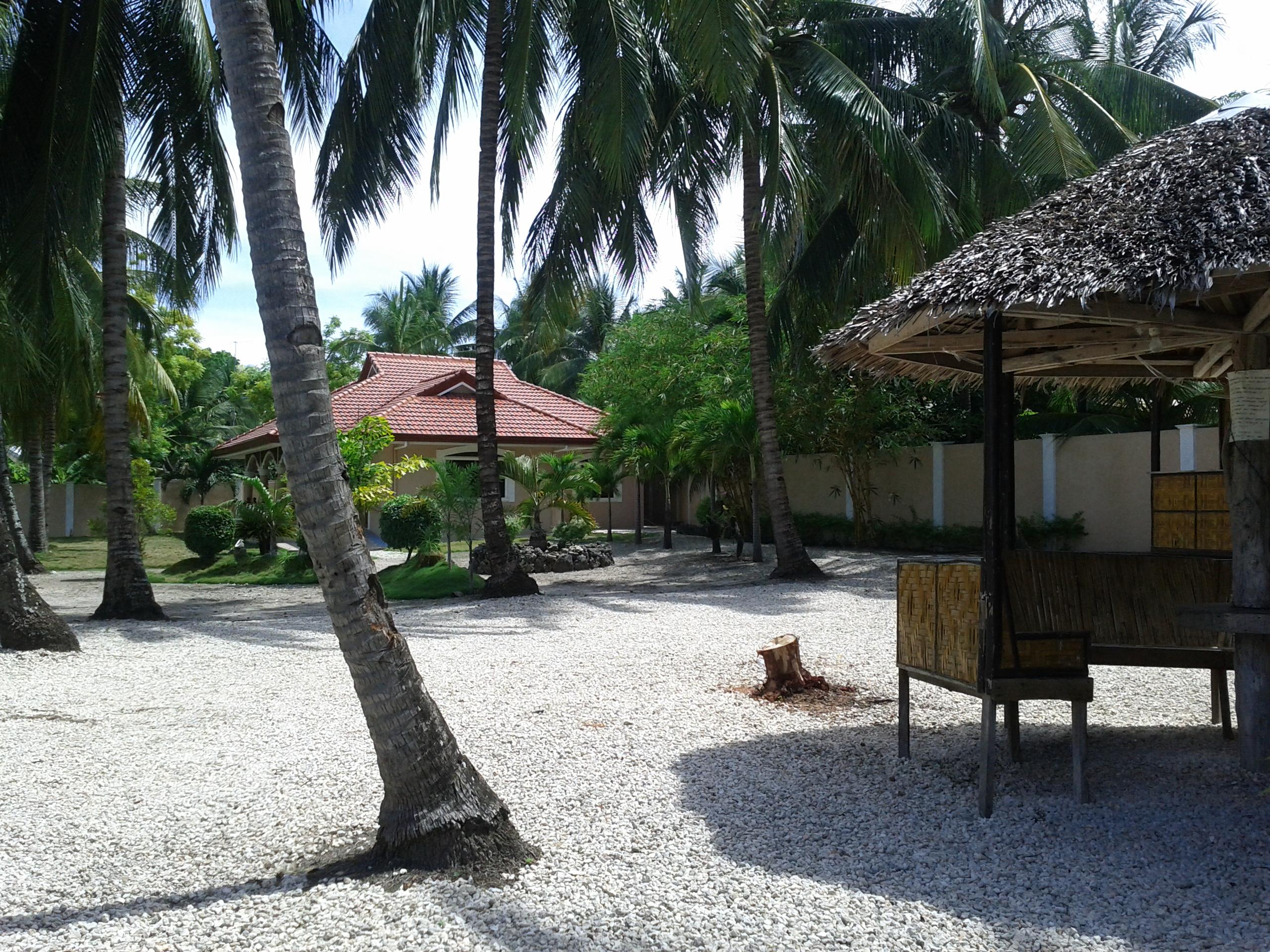 Luzmin-BH Lodging House - Cottages and Bungalows
