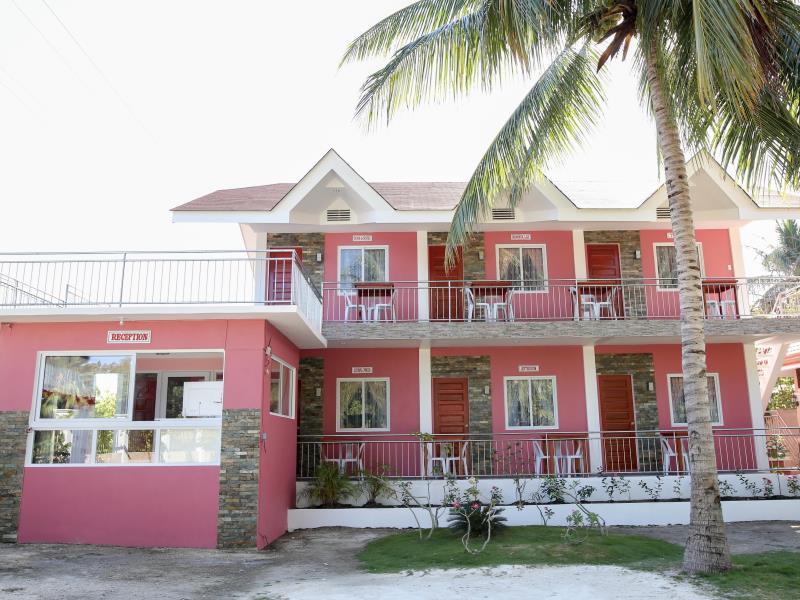 Luzmin-BH Lodging House - Pink House