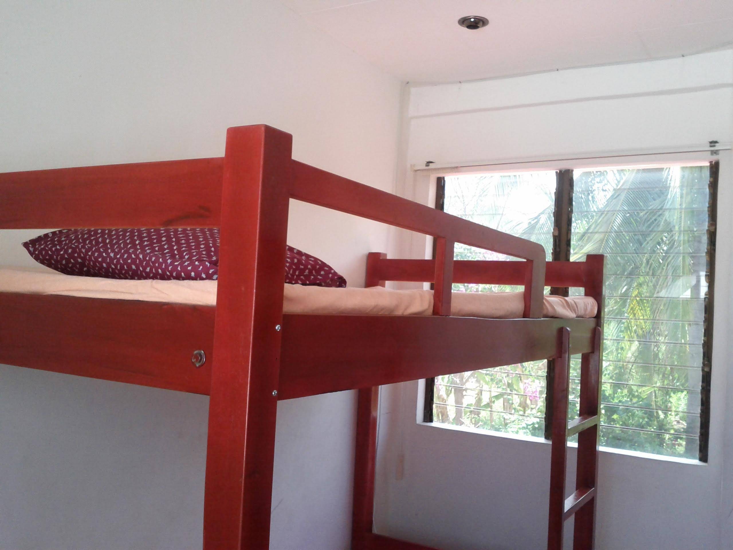 Luzmin-BH Lodging House - White House