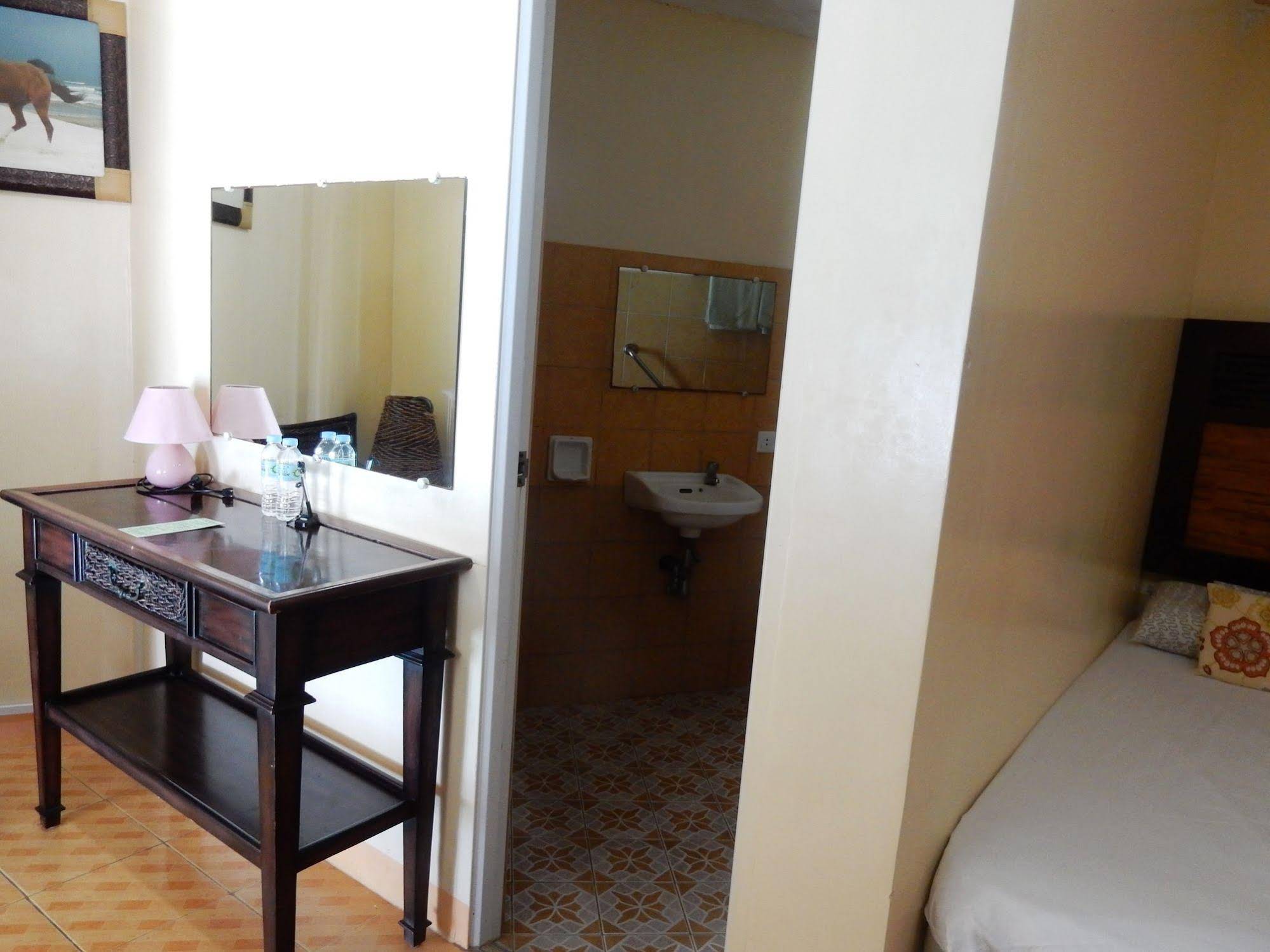 Seafari Resort Oslob