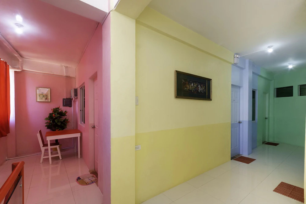 Sunrise 888 by OYO Rooms