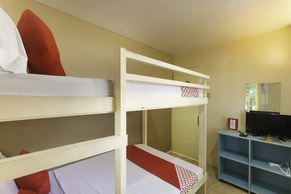 Sunrise 888 by OYO Rooms