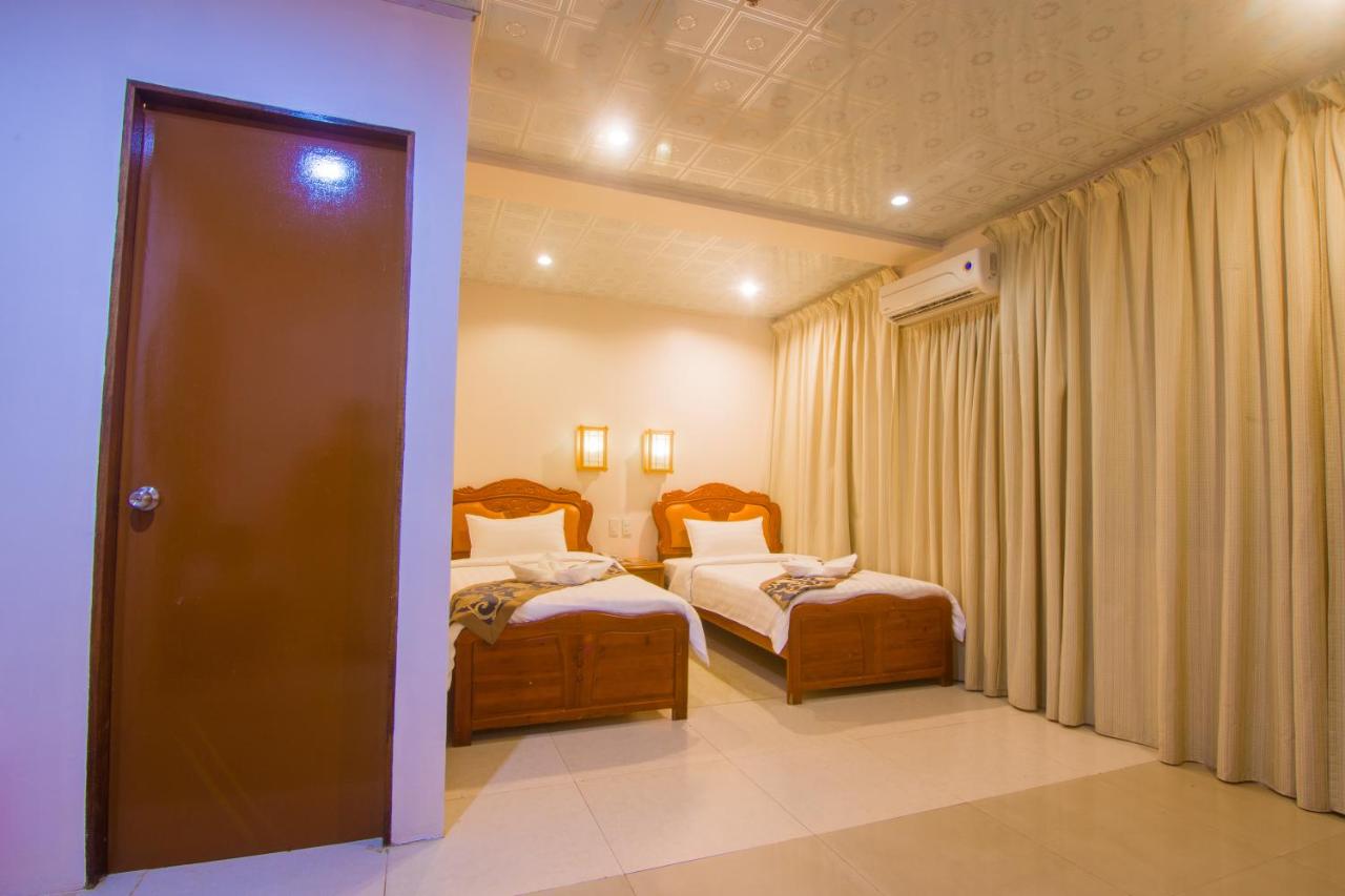 A&A Plaza Hotel