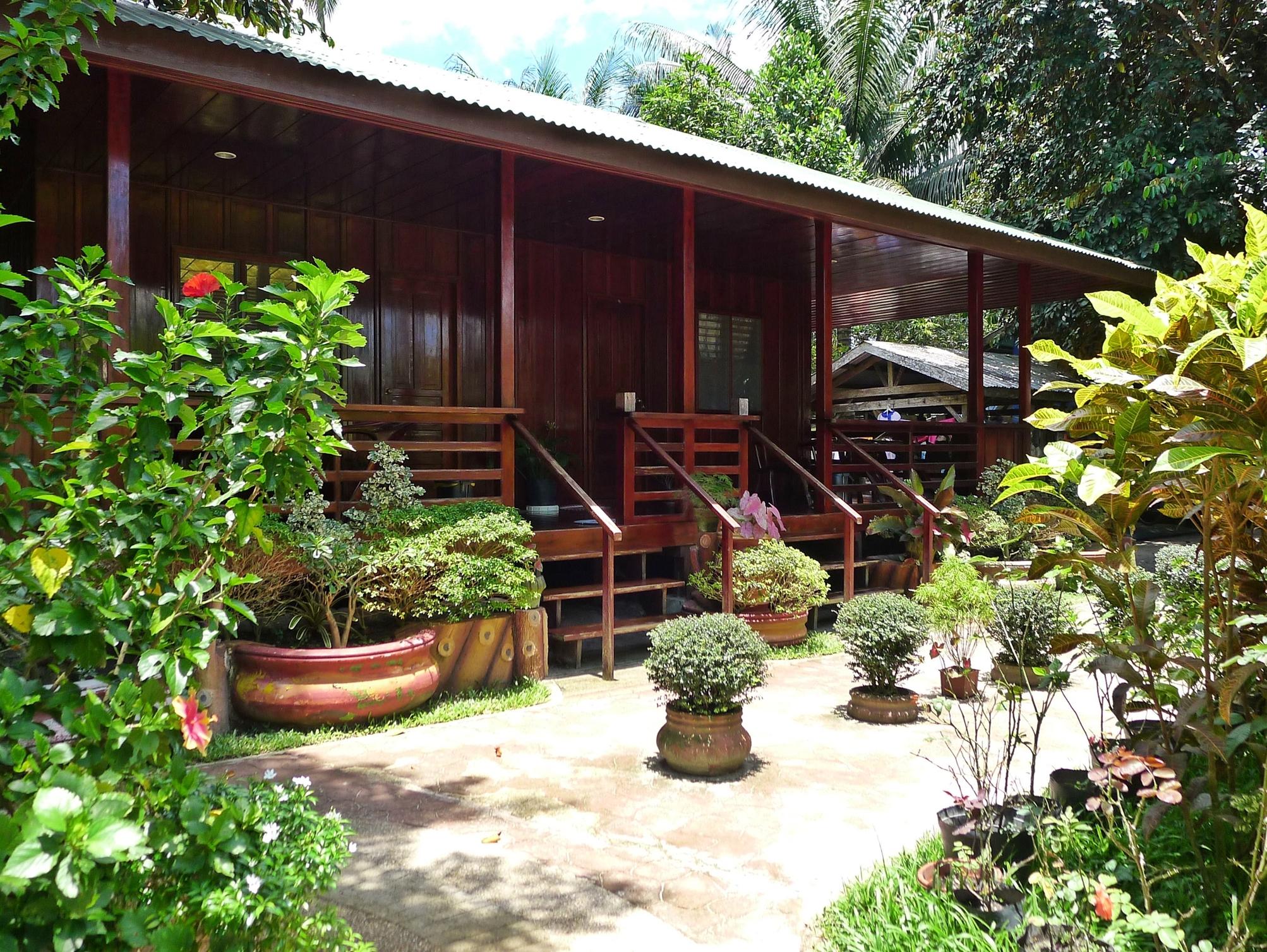 Ausan Beach Front Cottages