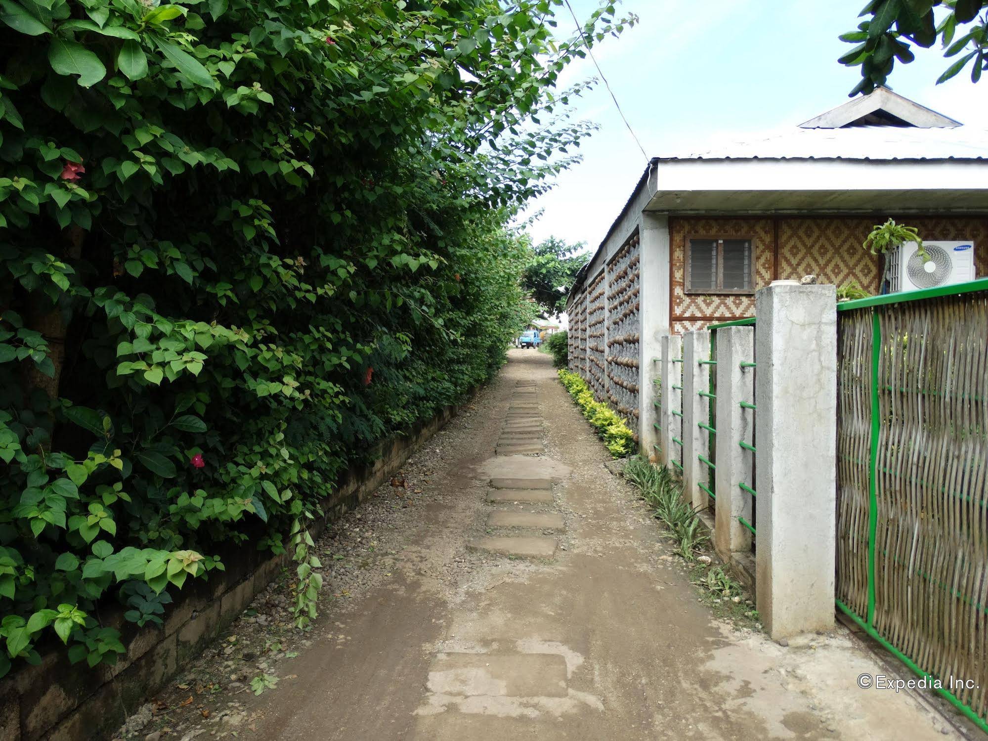 Alona Grove Tourist Inn
