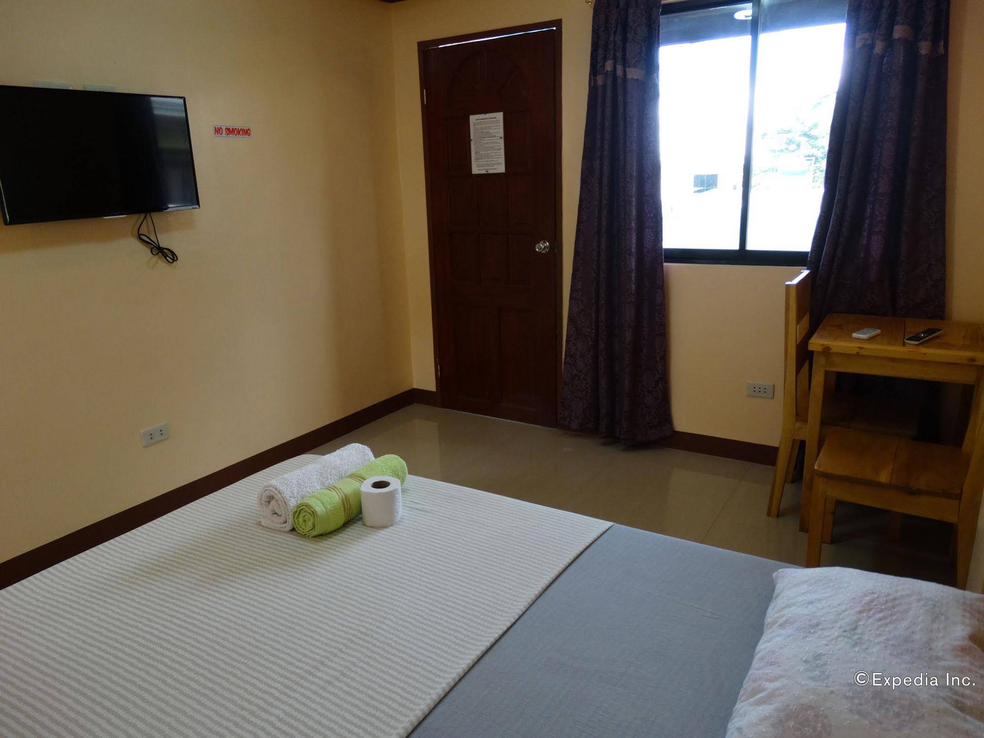 Alona Grove Tourist Inn