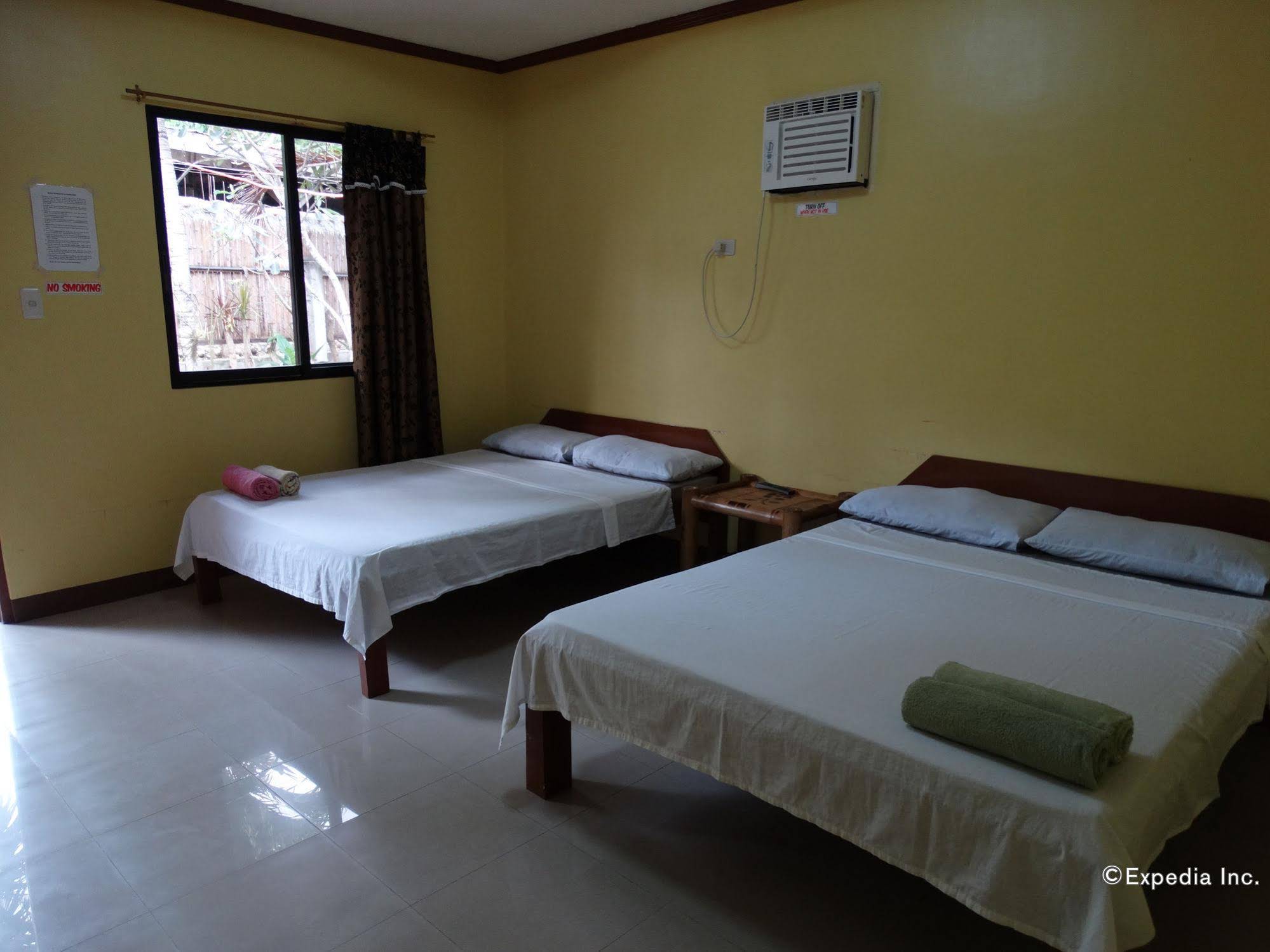 Alona Grove Tourist Inn