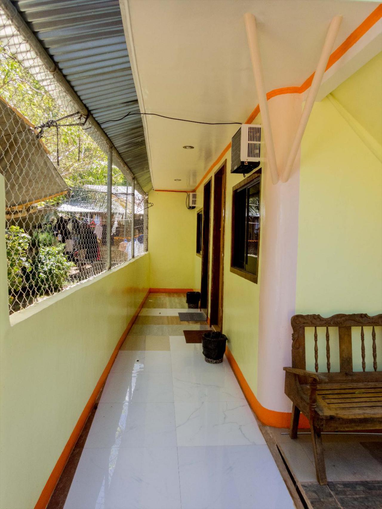 Alona JJ Rooms For Rent