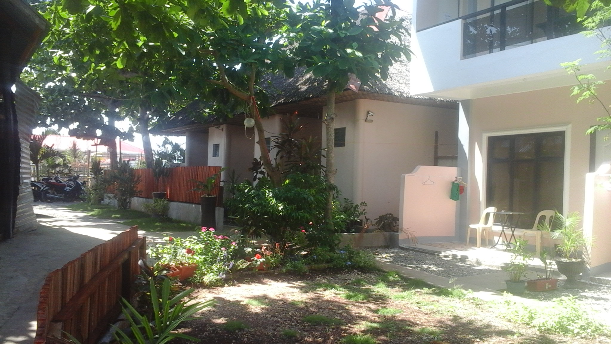Alona KatChaJo Inn