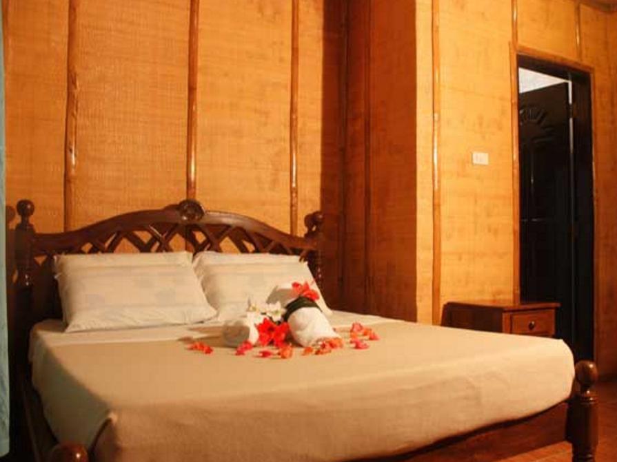 Alona Tropical Beach Resort