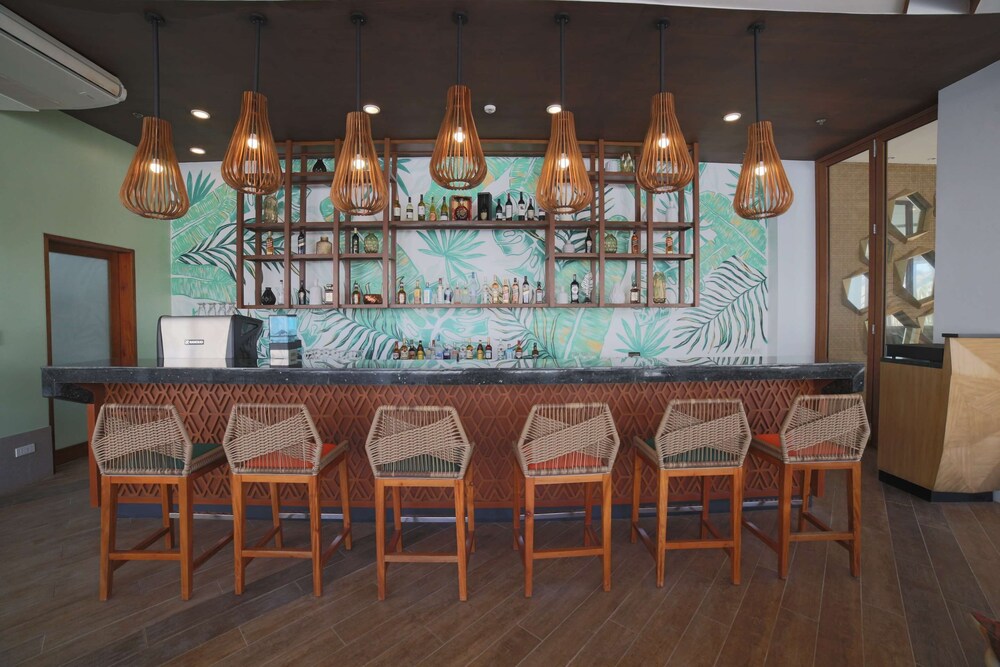 Best Western Plus The Ivywall Resort - Panglao