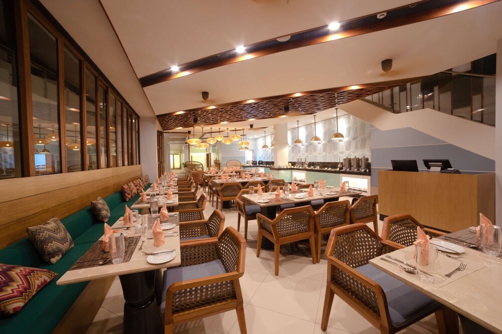 Best Western Plus The Ivywall Resort - Panglao