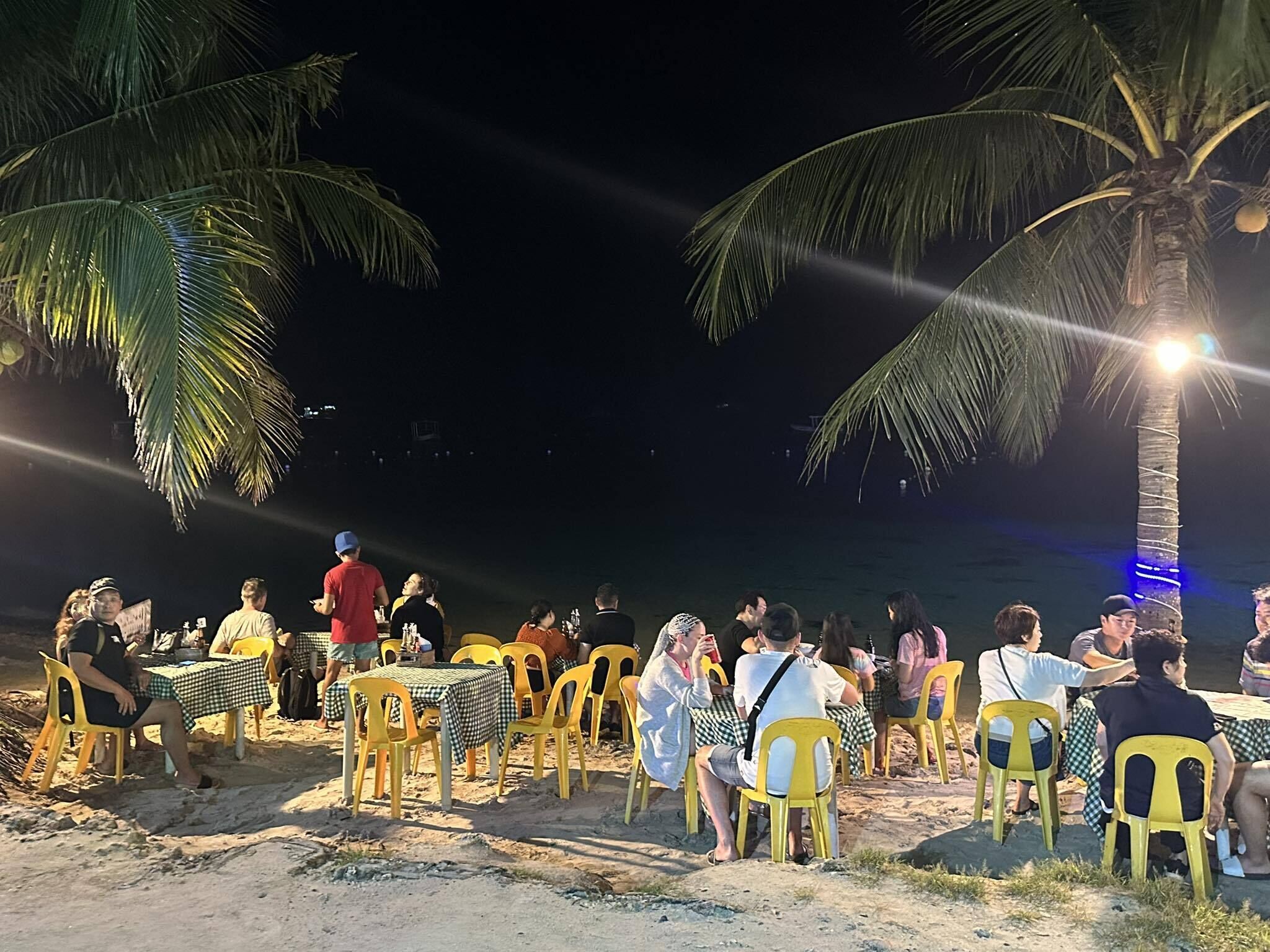 Birdwatchers Beachfront Hotel Panglao