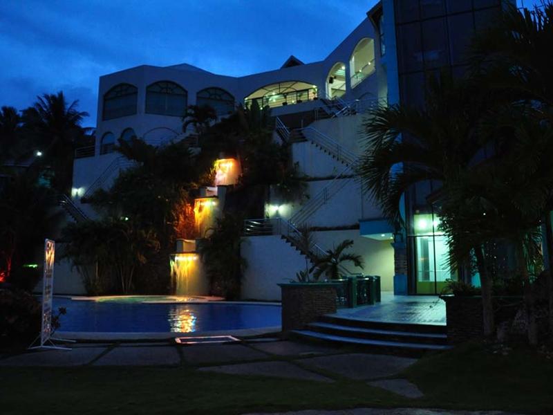 Bohol Plaza Resort and Restaurant