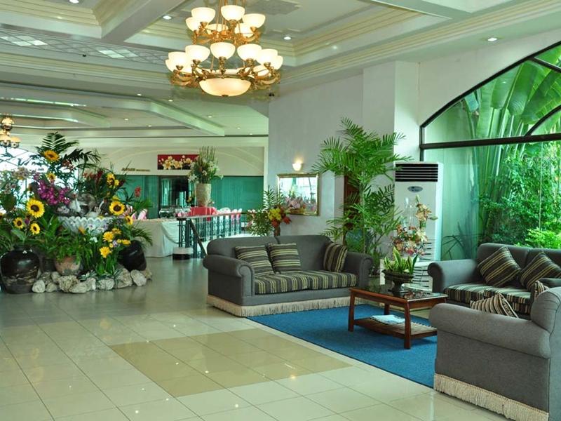 Bohol Plaza Resort and Restaurant