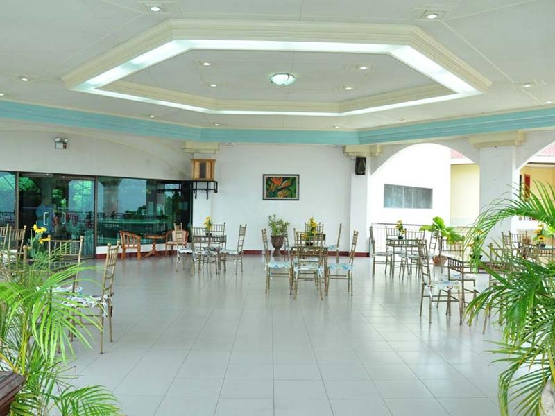 Bohol Plaza Resort and Restaurant