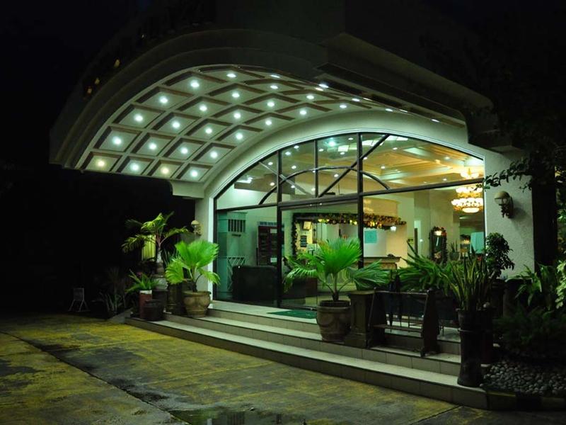 Bohol Plaza Resort and Restaurant