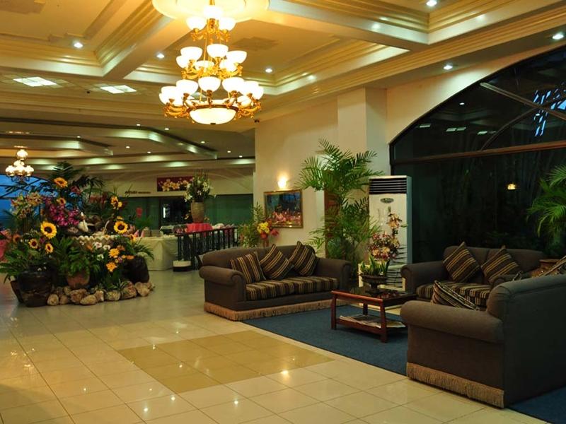 Bohol Plaza Resort and Restaurant
